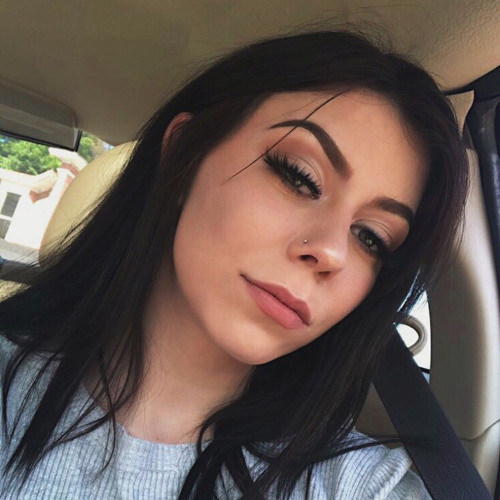 Mariah Blume’s avatar