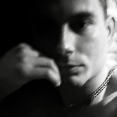 Tube-Tech & Eric Sneo - Kiss In The Storm (Alex Zion Remix)