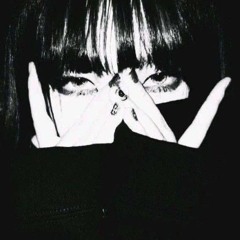 ♫︎