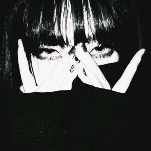 ♫︎