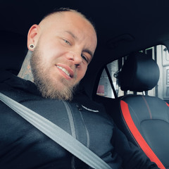 Daniel Hansen