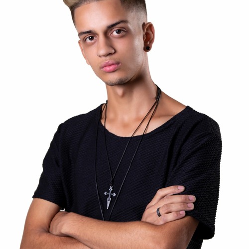 DJ Izzy Silva’s avatar