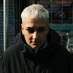 Nesa Azadikhah