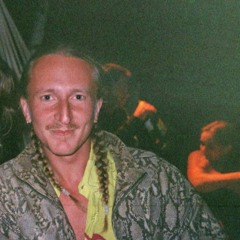 Julian Falk