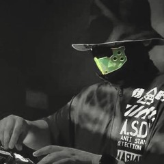 DJ KiNMiyA