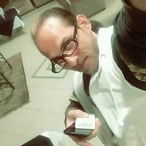 Nasir Khanâ€™s avatar