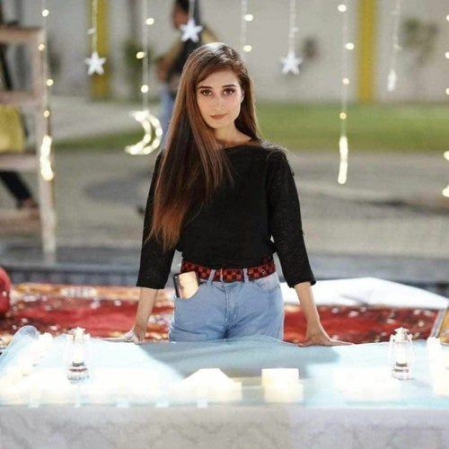 Stream Areeba Riaz Khan. music | Listen to songs, albums, playlists for ...