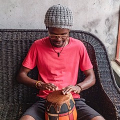 Yindy Yogï (Ngunguro)