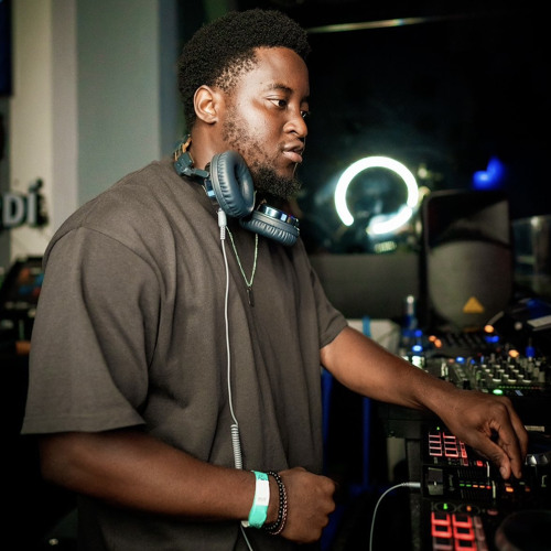 DJ Gari — artist photo