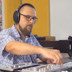 Alex Bohrium