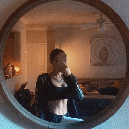 Selena Adrian’s avatar