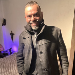 Diego Cadena 7