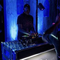 DJ_OXX
