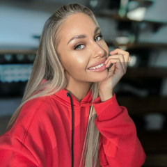 LauraK