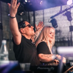 FABIELLA & MRCL