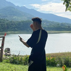 Tạ Bảo