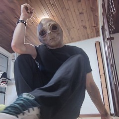 Alien plur_mc