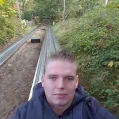 Dennis Hop