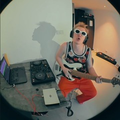 MARK LAVA