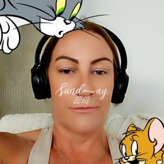 Lindsay Hamilton