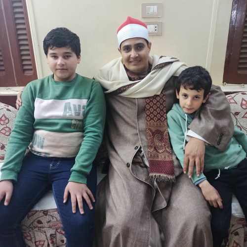 الخشوع والحنان من مميزات اسرة الطنطاوي .aac