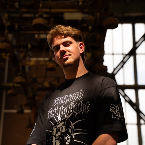 This is real hard techno.