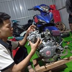 Tới công chuyện