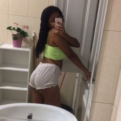 yasmin dias