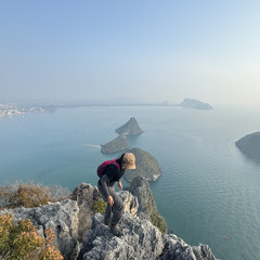 วิรัลพัชร ม่วงรัก