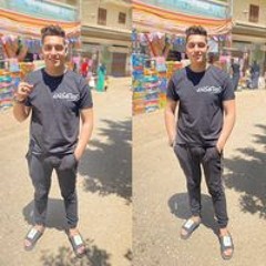 مصۧطفےۧ ﭑلحسينۣۗي