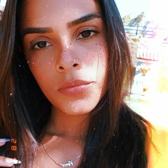 Lorrana Barros
