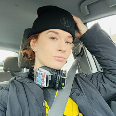 Maggie Wade