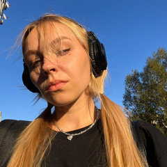 julieisjulie