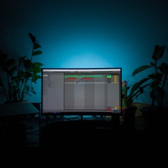 Arisen Flame & Driftmoon - Live Your Dream (Uplifting Remake)