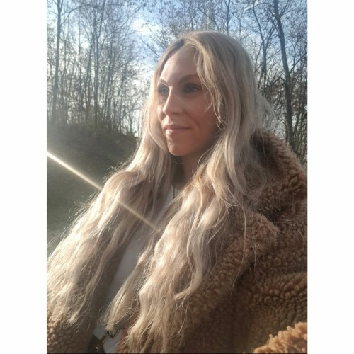 Anna Bleicher’s avatar
