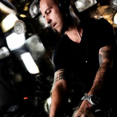 J.D Grooves