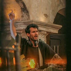 Manifest DJ / Lucas Gutiérrez