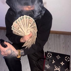  ︎︎Don't hate on me