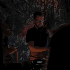 Herr Manos