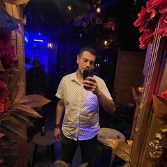 Dorian Om