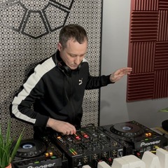 Николай Иванов