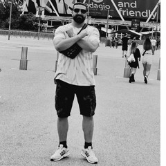 Javad Yasari