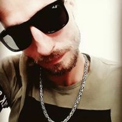Dejan Bezjak