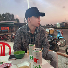 Huỳnh Hiền