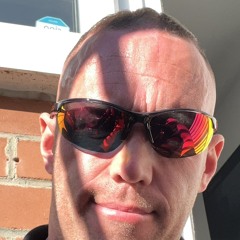 TommyP ツ