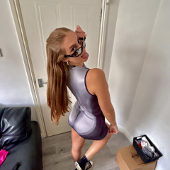 Holly Parlour