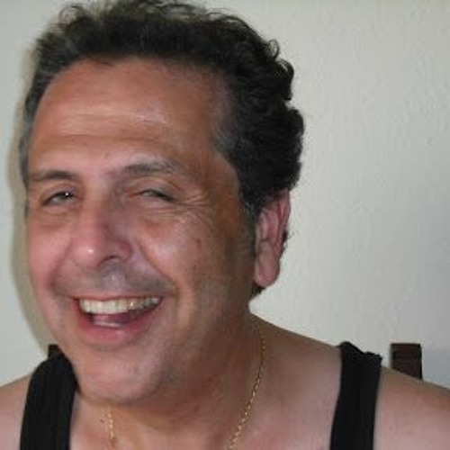 Roberto Gracia’s avatar