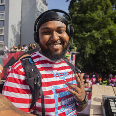 DJ CLARKIE TEE