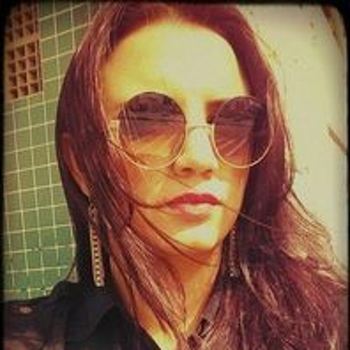Tayna Andrade’s avatar