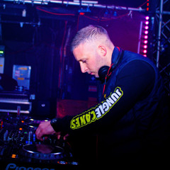 DJ MAC